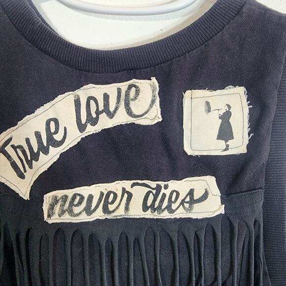 Ouroboros symbol, Black Sleeveless Tee – Upcycled, Handmade & Perfect for Summer - Picture 11 of 12